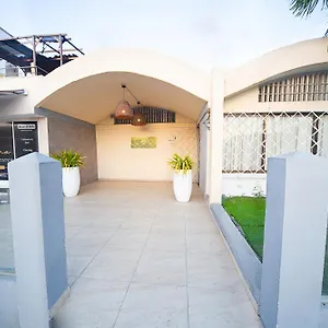 Boutique Juna Bed & Breakfast