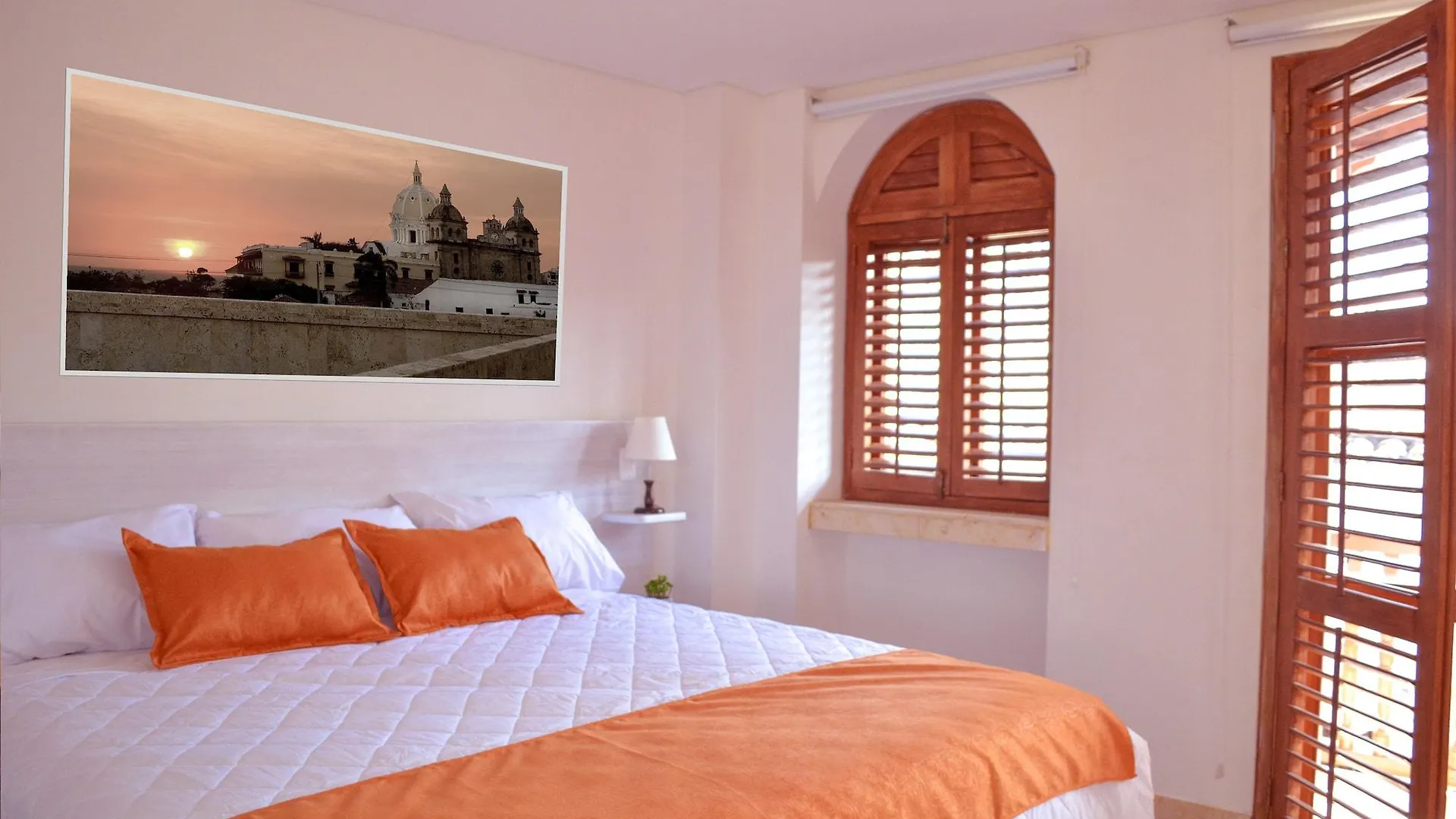 ***  Hotel Boutique La Artilleria Cartagena Colombia